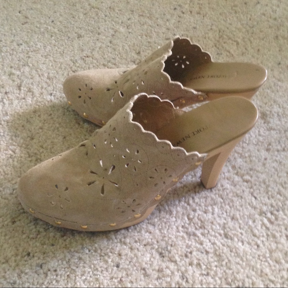 Tan Suede Clog